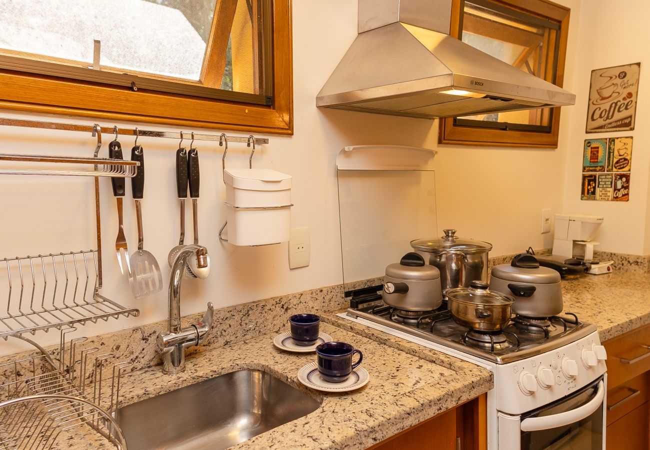 Apartamento em Gramado - NOVO! Apto 2d (1 suíte) a 600m da R Coberta!