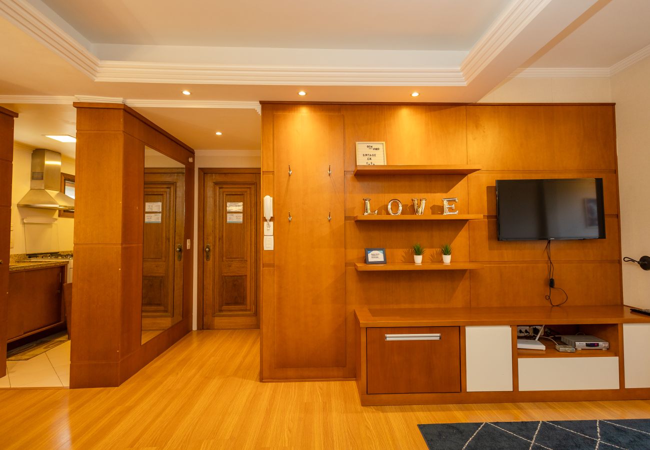 Apartamento em Gramado - NOVO! Apto 2d (1 suíte) a 600m da R Coberta!
