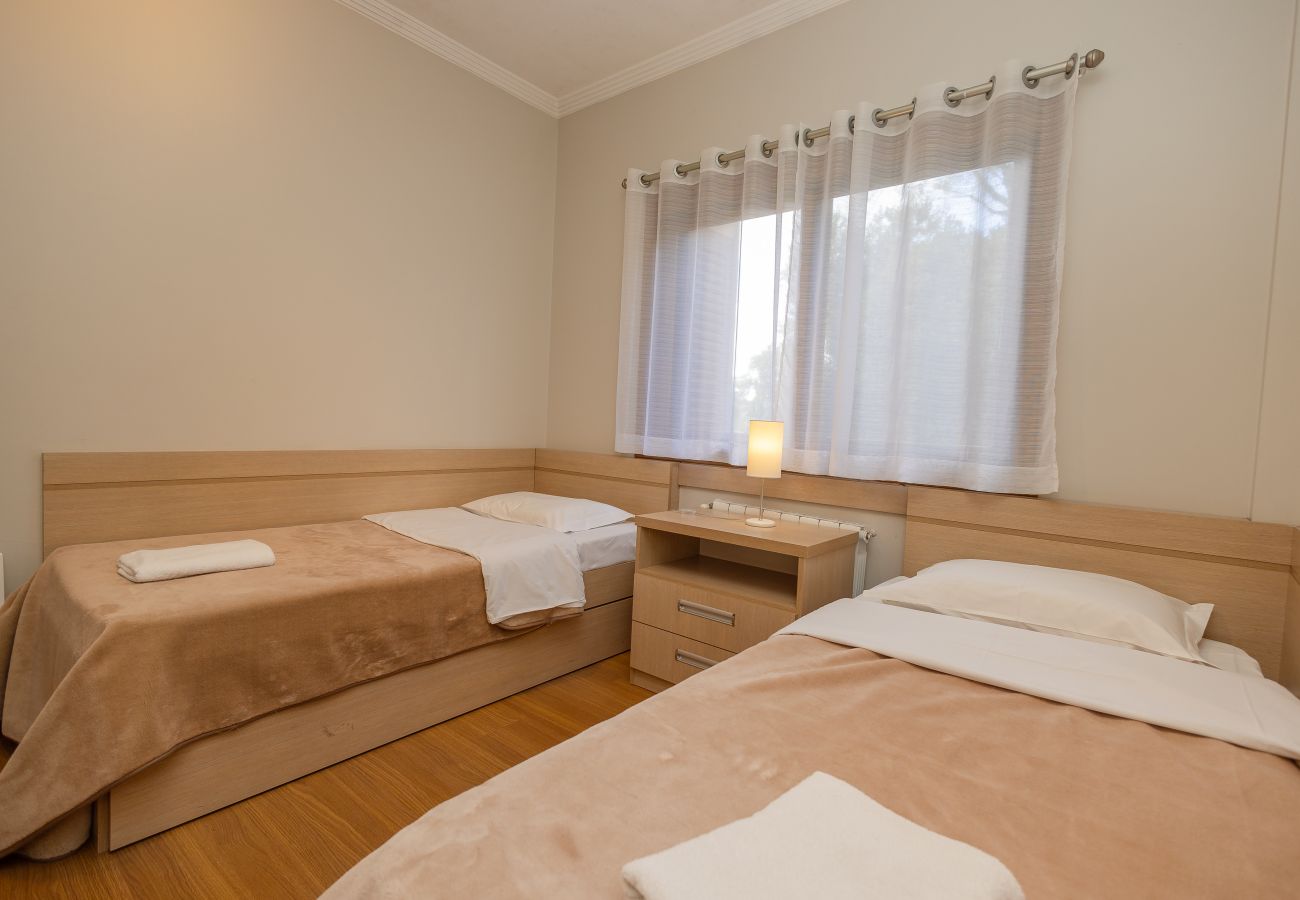 Apartamento em Gramado - NOVO! Apto 2d (1 suíte) a 600m da R Coberta!