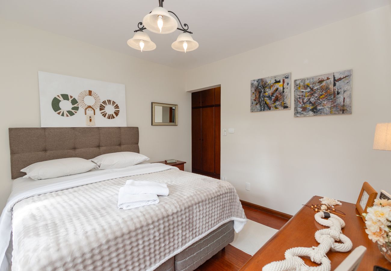 Apartamento em Gramado - NOVO!Apto 2d a 700m da R Coberta! C Super Terraço!