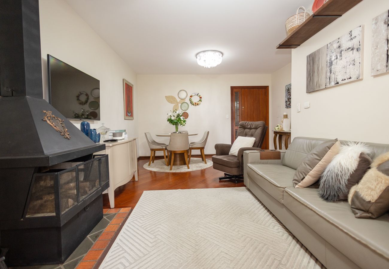 Apartamento em Gramado - NOVO!Apto 2d a 700m da R Coberta! C Super Terraço!