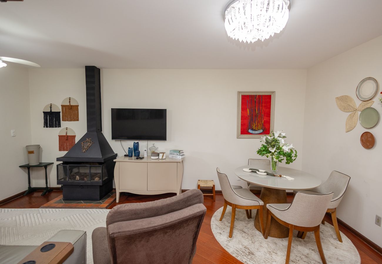 Apartamento em Gramado - NOVO!Apto 2d a 700m da R Coberta! C Super Terraço!