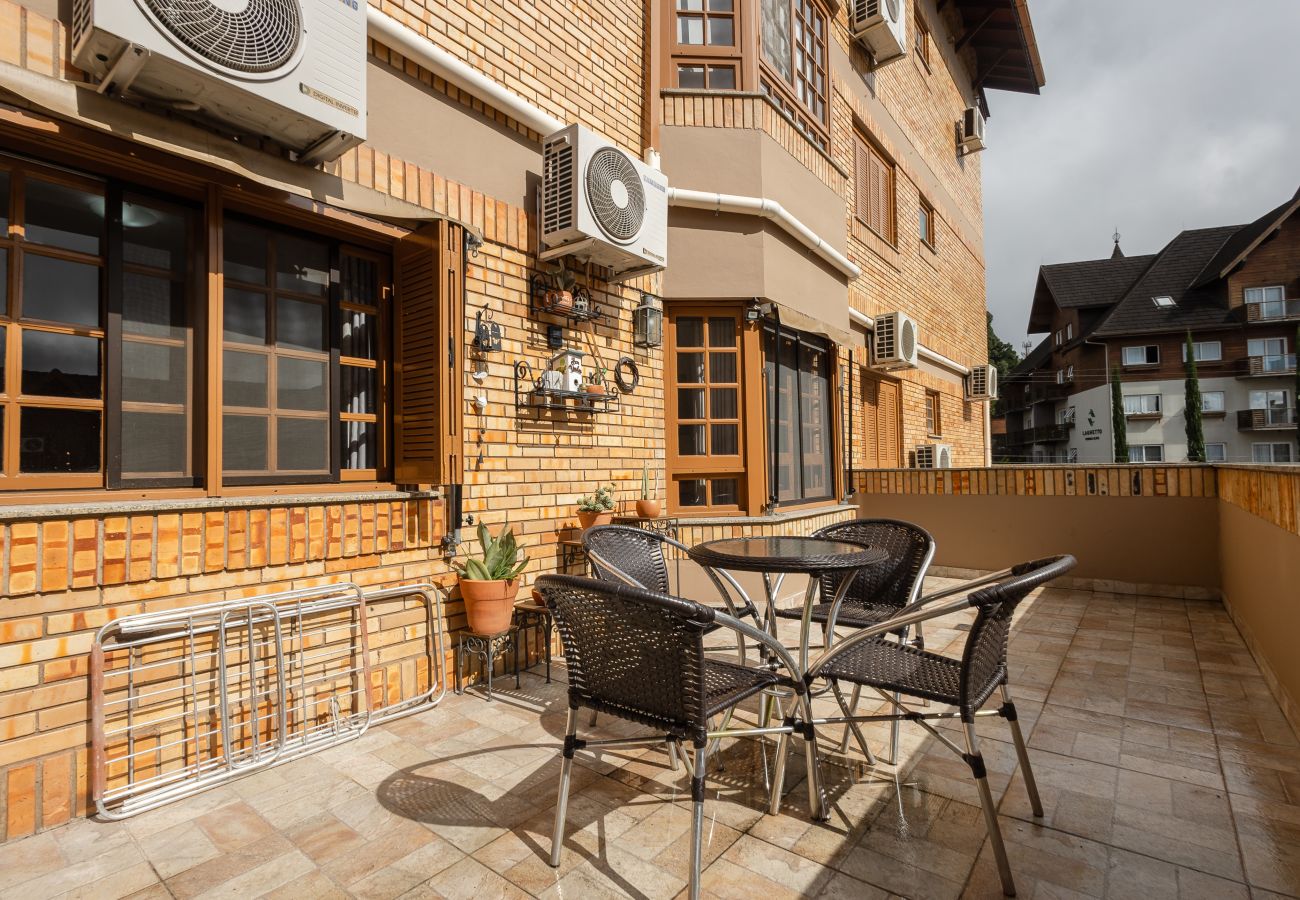 Apartamento em Gramado - NOVO!Apto 2d a 700m da R Coberta! C Super Terraço!