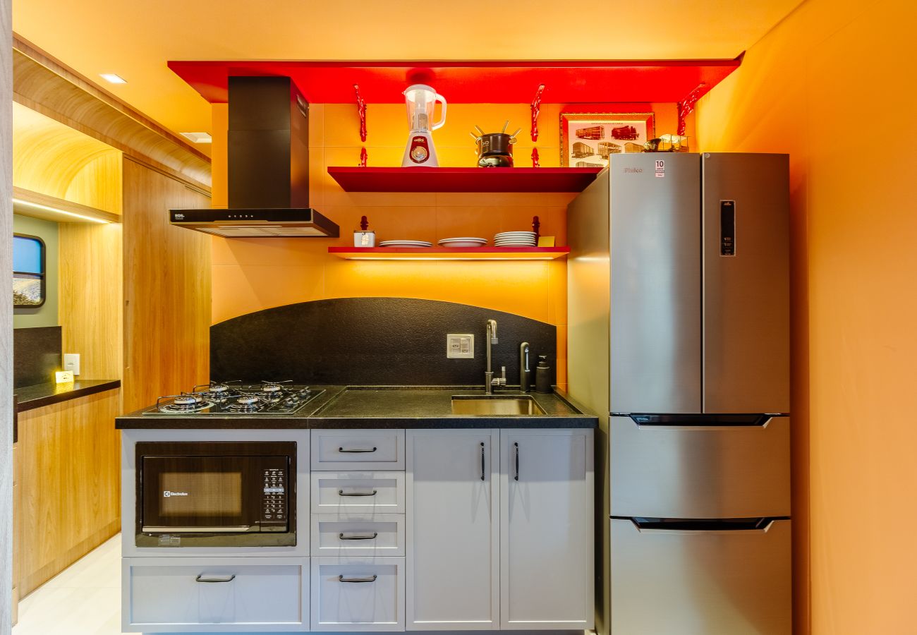 Apartamento em Canela - NOVO! Ap (1 suíte) temático EXPRESSO 221 Canela - Gramado