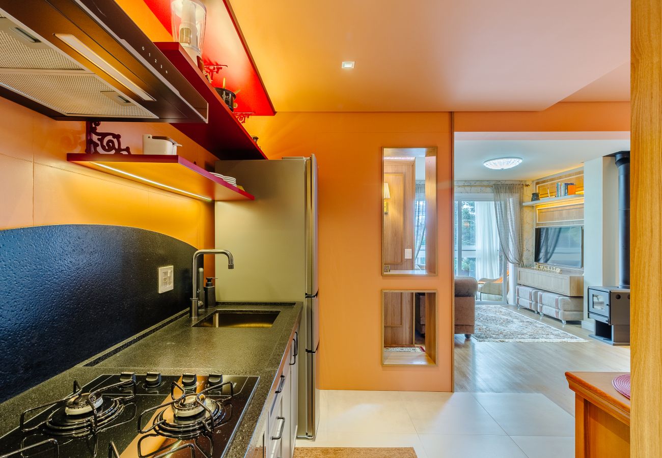 Apartamento em Canela - NOVO! Ap (1 suíte) temático EXPRESSO 221 Canela - Gramado