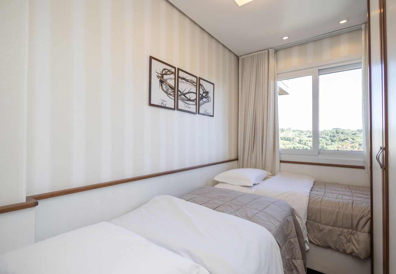 Apartamento em Gramado - Ap 2D (1 suíte) com Vista para o Bosque!