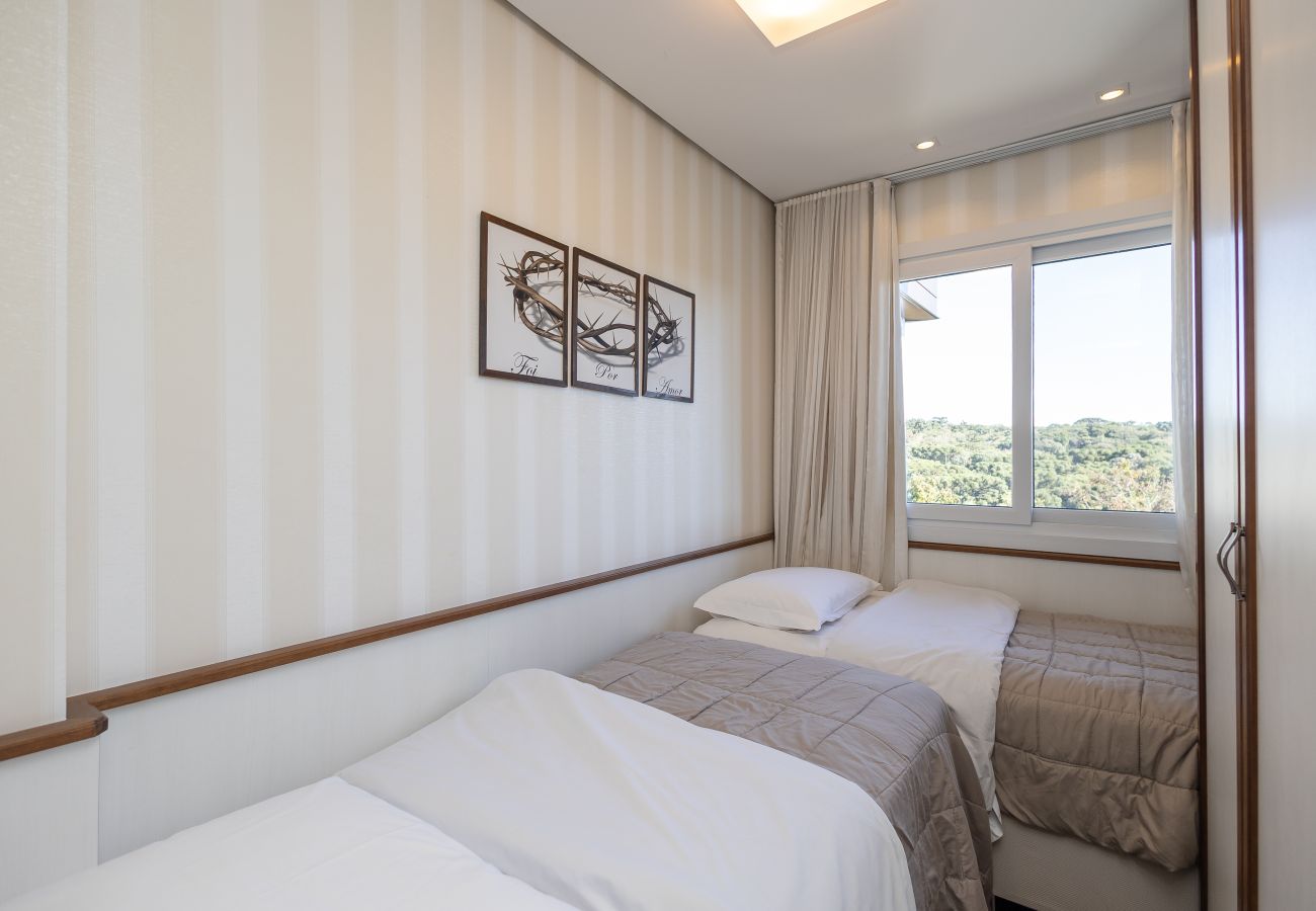 Apartamento em Gramado - Ap 2D (1 suíte) com Vista para o Bosque!