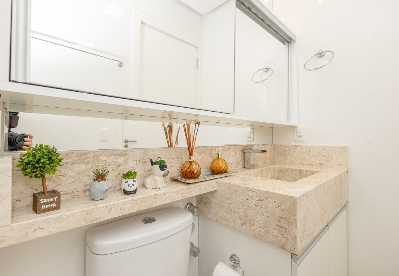 Apartamento em Gramado - Ap 2D (1 suíte) com Vista para o Bosque!
