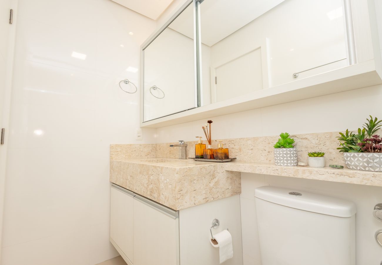 Apartamento em Gramado - Ap 2D (1 suíte) com Vista para o Bosque!