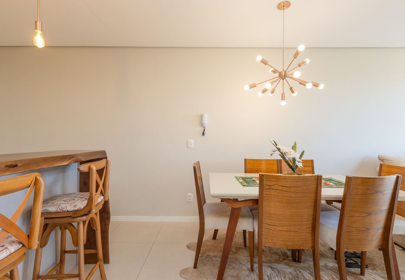 Apartamento em Gramado - Ap 2D (1 suíte) com Vista para o Bosque!