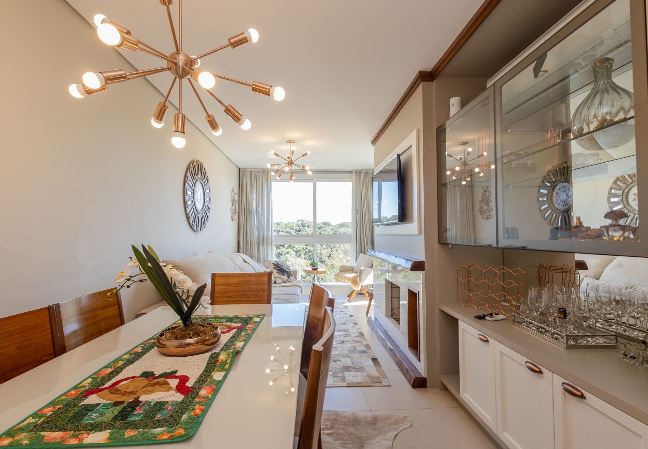 Apartamento em Gramado - Ap 2D (1 suíte) com Vista para o Bosque!