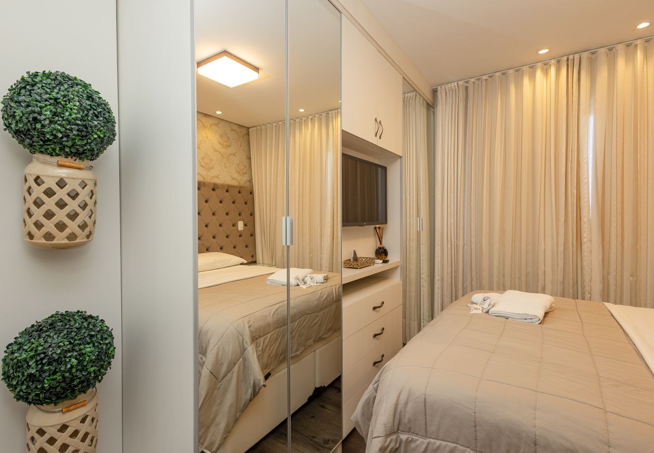 Apartamento em Gramado - Ap 2D (1 suíte) com Vista para o Bosque!