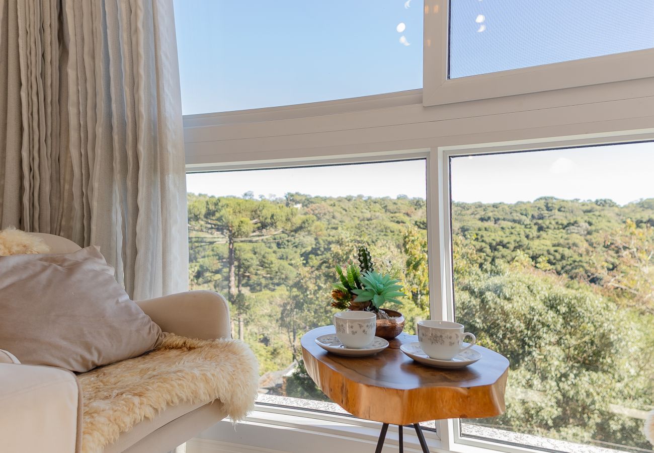 Apartamento em Gramado - Ap 2D (1 suíte) com Vista para o Bosque!