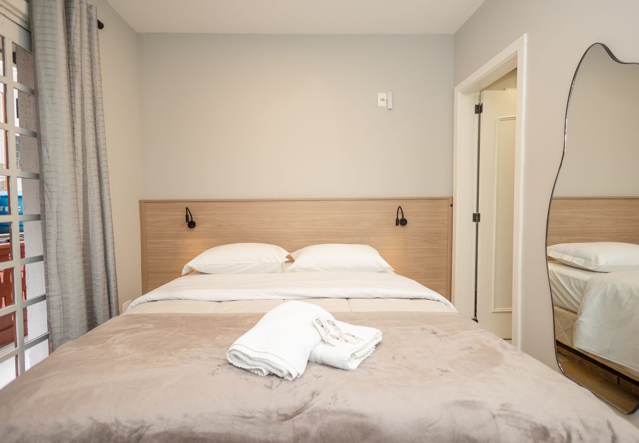 Apartamento em Gramado - Ap para 4 em Gramado, a 40m da Rua Coberta