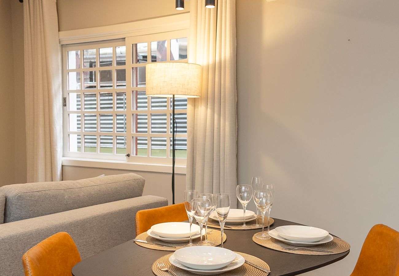 Apartamento em Gramado - Ap para 4 em Gramado, a 40m da Rua Coberta