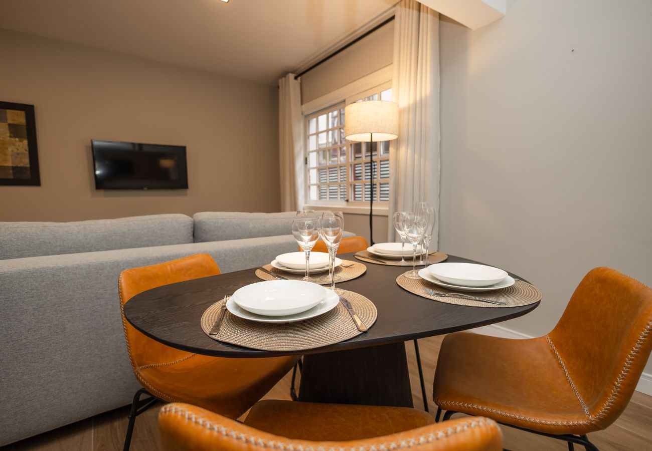 Apartamento em Gramado - Ap para 4 em Gramado, a 40m da Rua Coberta