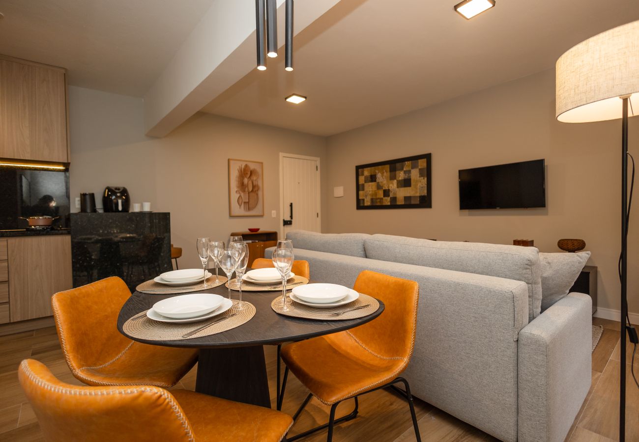 Apartamento em Gramado - Ap para 4 em Gramado, a 40m da Rua Coberta