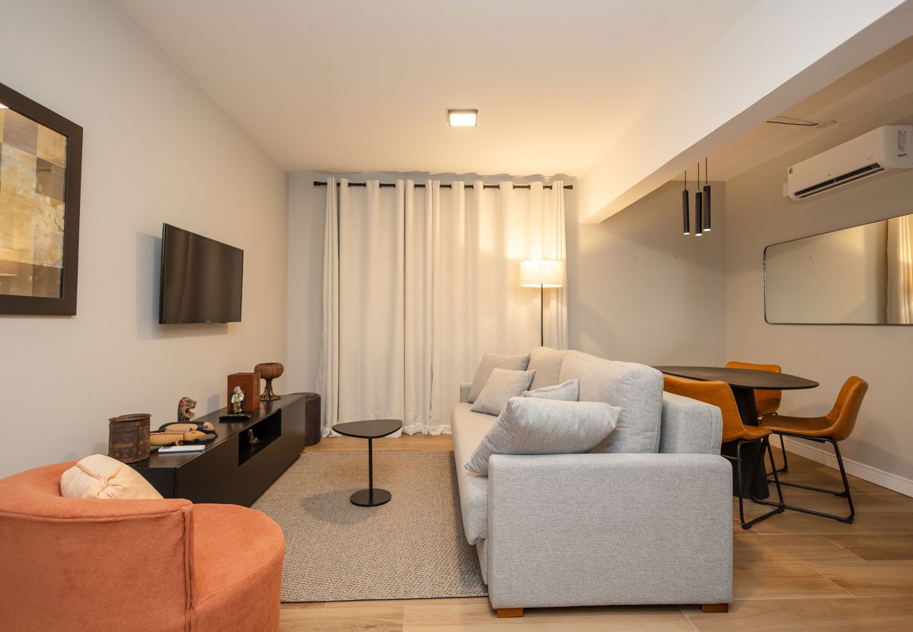 Apartamento em Gramado - Ap para 4 em Gramado, a 40m da Rua Coberta