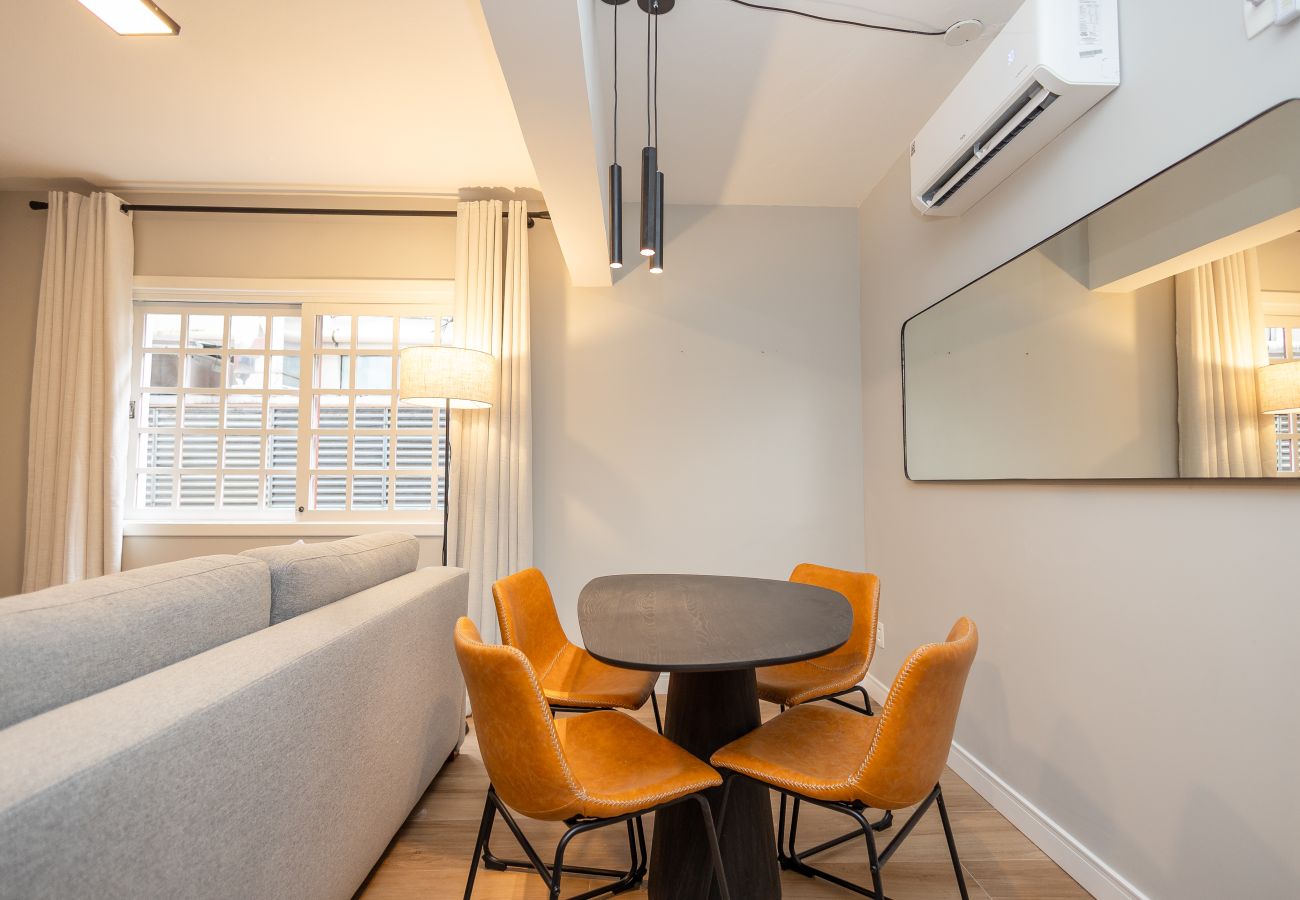 Apartamento em Gramado - Ap para 4 em Gramado, a 40m da Rua Coberta