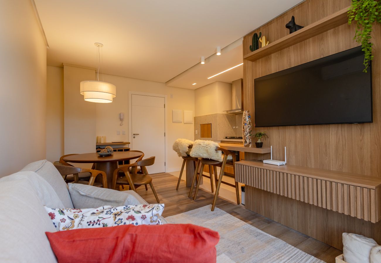 Apartamento em Gramado - NOVO! Ap 2D (1 suite e banho completo) no centro de Gramado!