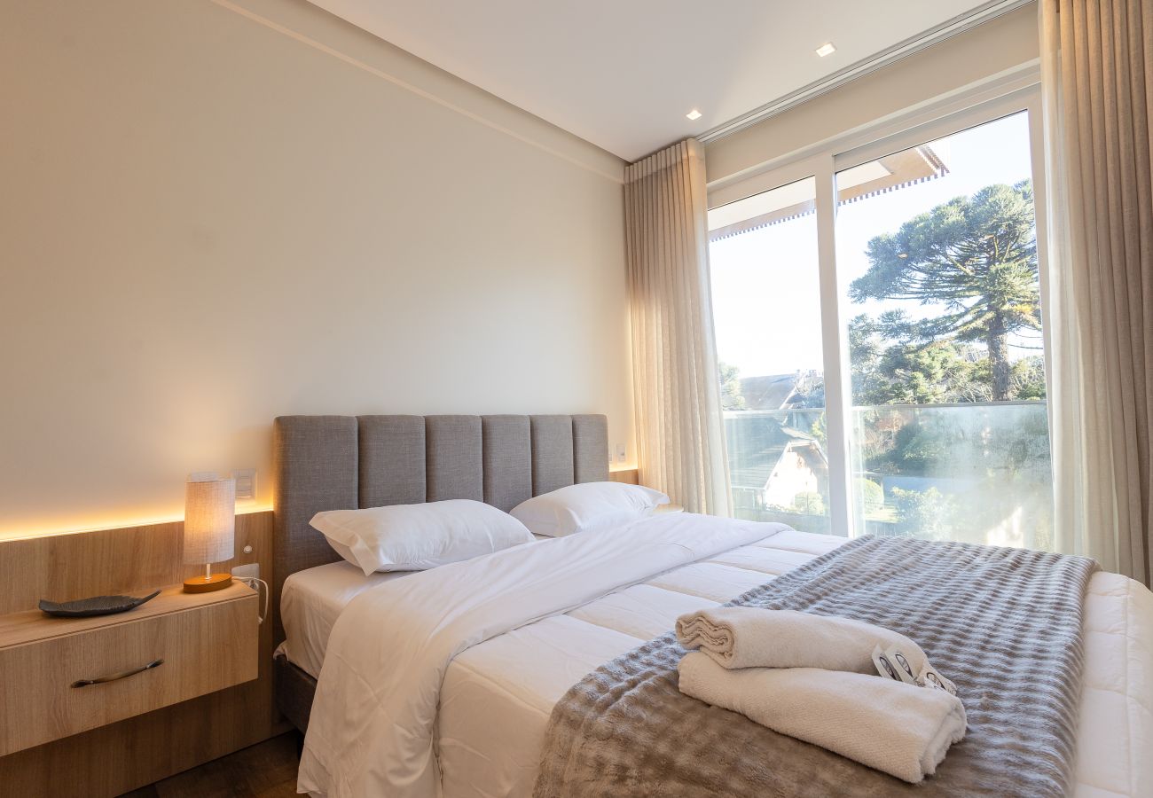 Apartamento em Gramado - NOVO! Ap 2D (1 suite e banho completo) no centro de Gramado!
