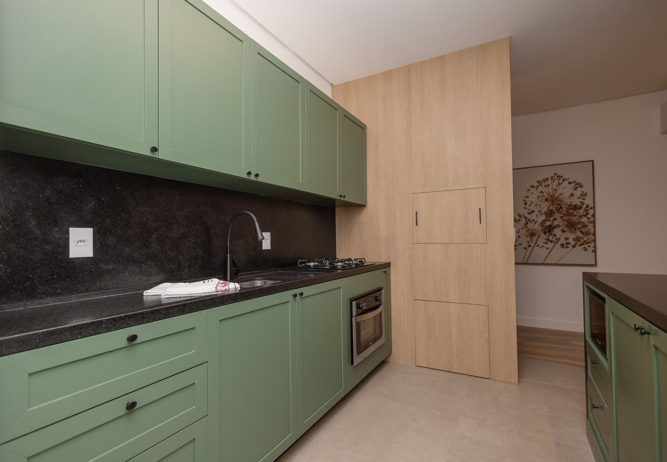 Apartamento em Gramado - NOVO! Apto 2 suítes a 400m da R Coberta!