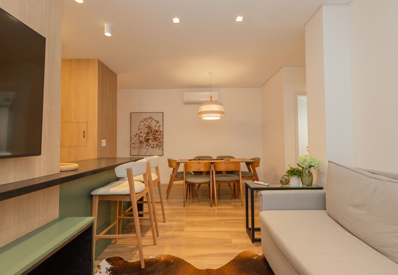 Apartamento em Gramado - NOVO! Apto 2 suítes a 400m da R Coberta!
