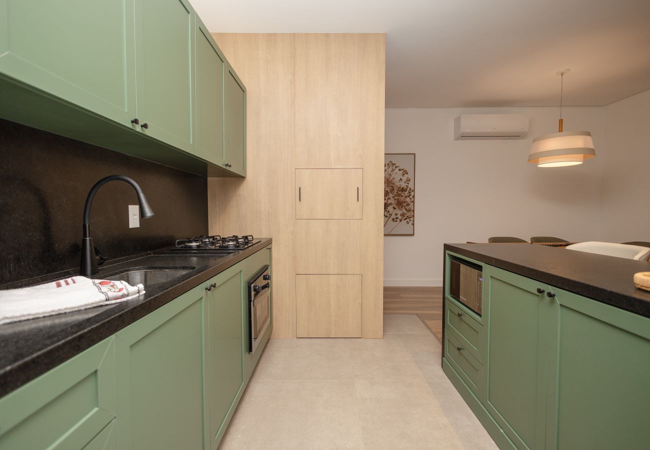 Apartamento em Gramado - NOVO! Apto 2 suítes a 400m da R Coberta!