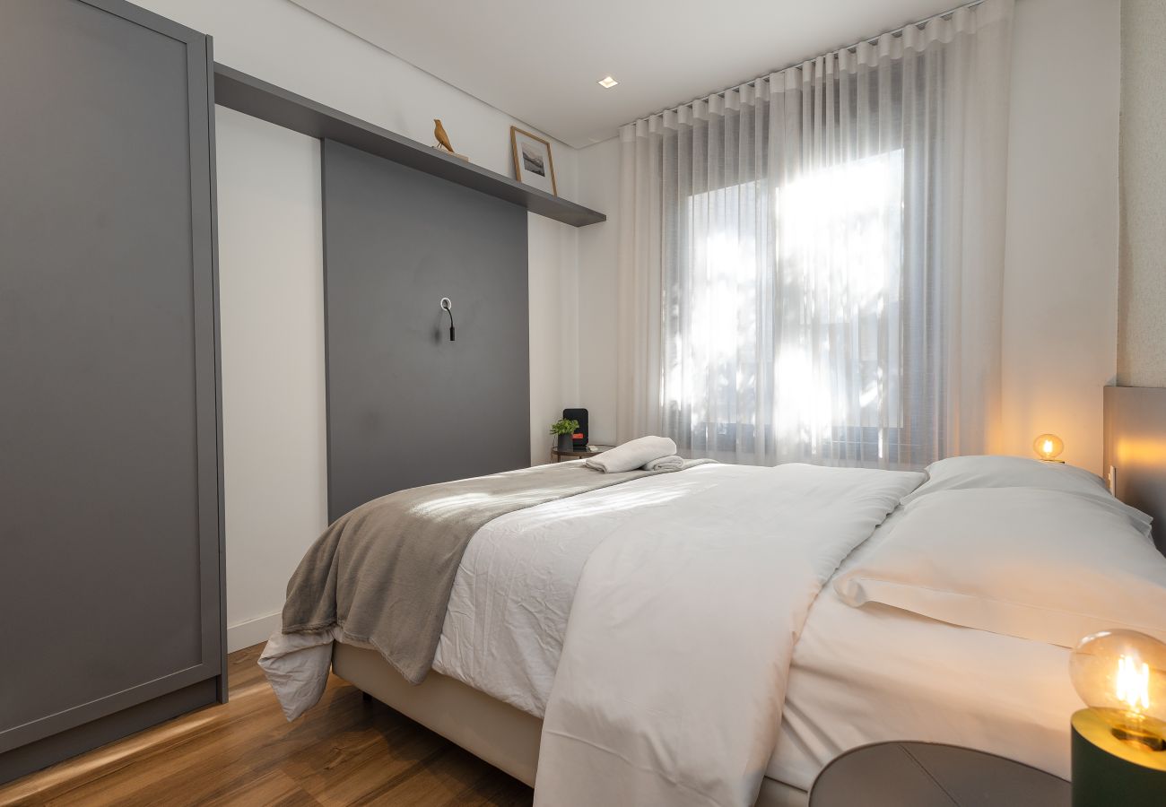 Apartamento em Gramado - NOVO! Apto 2 suítes a 400m da R Coberta!