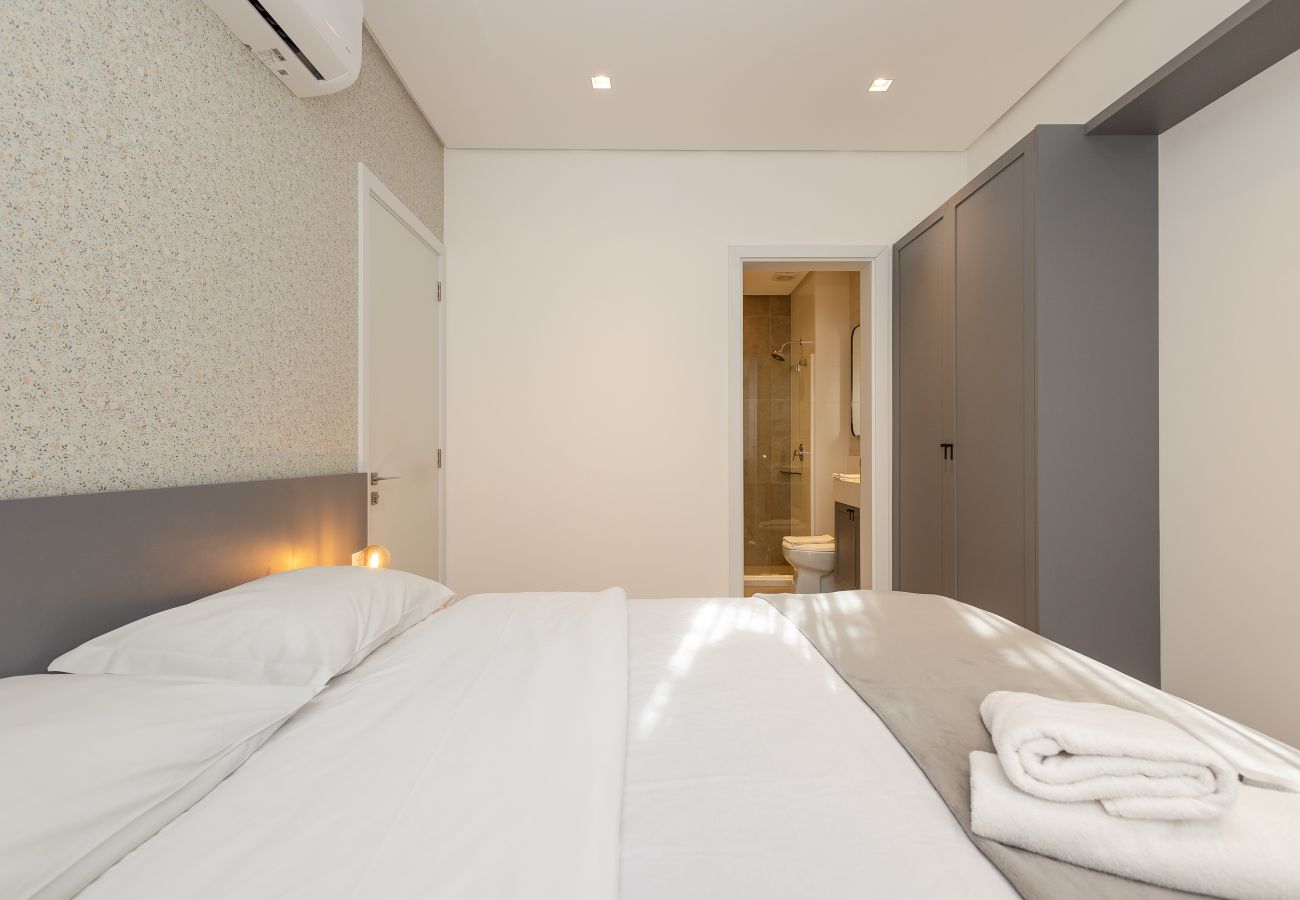 Apartamento em Gramado - NOVO! Apto 2 suítes a 400m da R Coberta!