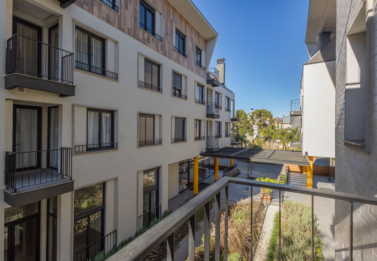 Apartamento em Gramado - NOVO! Apto 2 suítes a 400m da R Coberta!