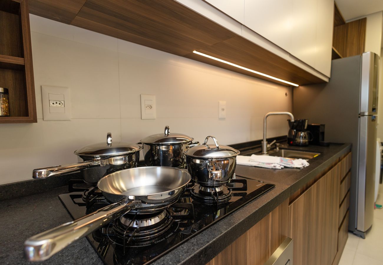 Apartamento em Gramado - ¡NOVO! Wine & Cinema! 1D dos sonhos, a 1,2km da R Coberta