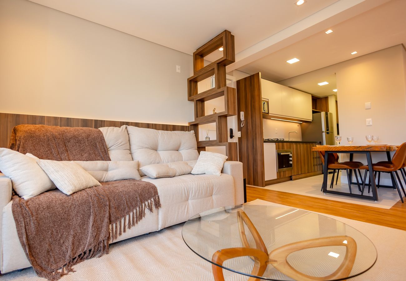 Apartamento em Gramado - ¡NOVO! Wine & Cinema! 1D dos sonhos, a 1,2km da R Coberta