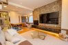 Apartamento em Gramado - ¡NOVO! Wine & Cinema! 1D dos sonhos, a 1,2km da R Coberta