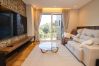 Apartamento em Gramado - ¡NOVO! Wine & Cinema! 1D dos sonhos, a 1,2km da R Coberta