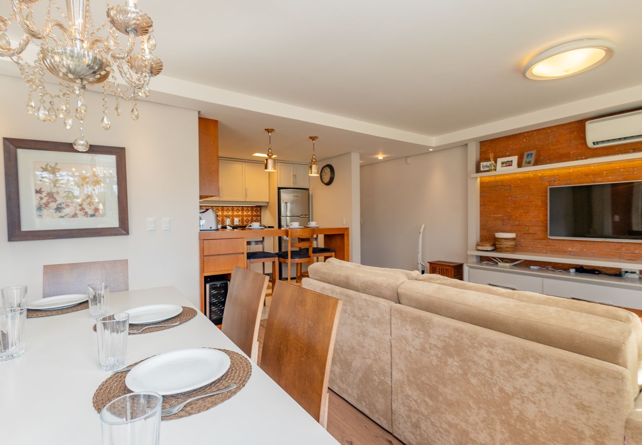 Apartamento em Gramado - ¡NOVO! Ap térreo 2D (1 suite) a 6 min da R Coberta