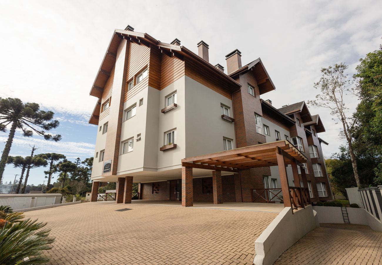 Apartamento em Gramado - ¡NOVO! Ap térreo 2D (1 suite) a 6 min da R Coberta