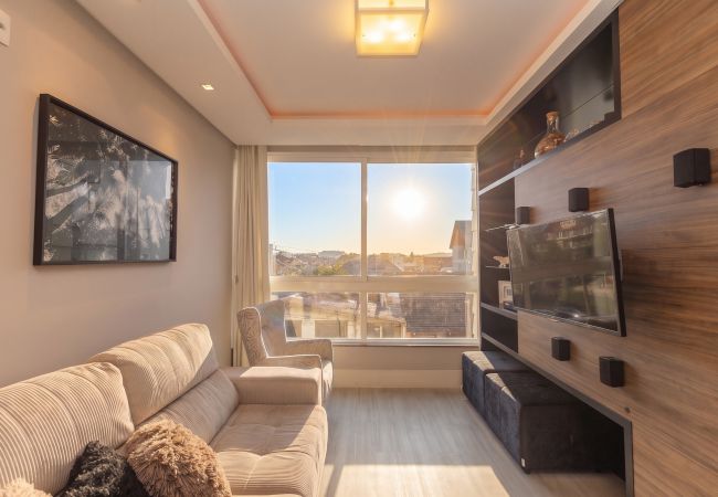 Apartamento em Gramado - NOVO! Ap 2Q com suite a 300m da R Coberta!