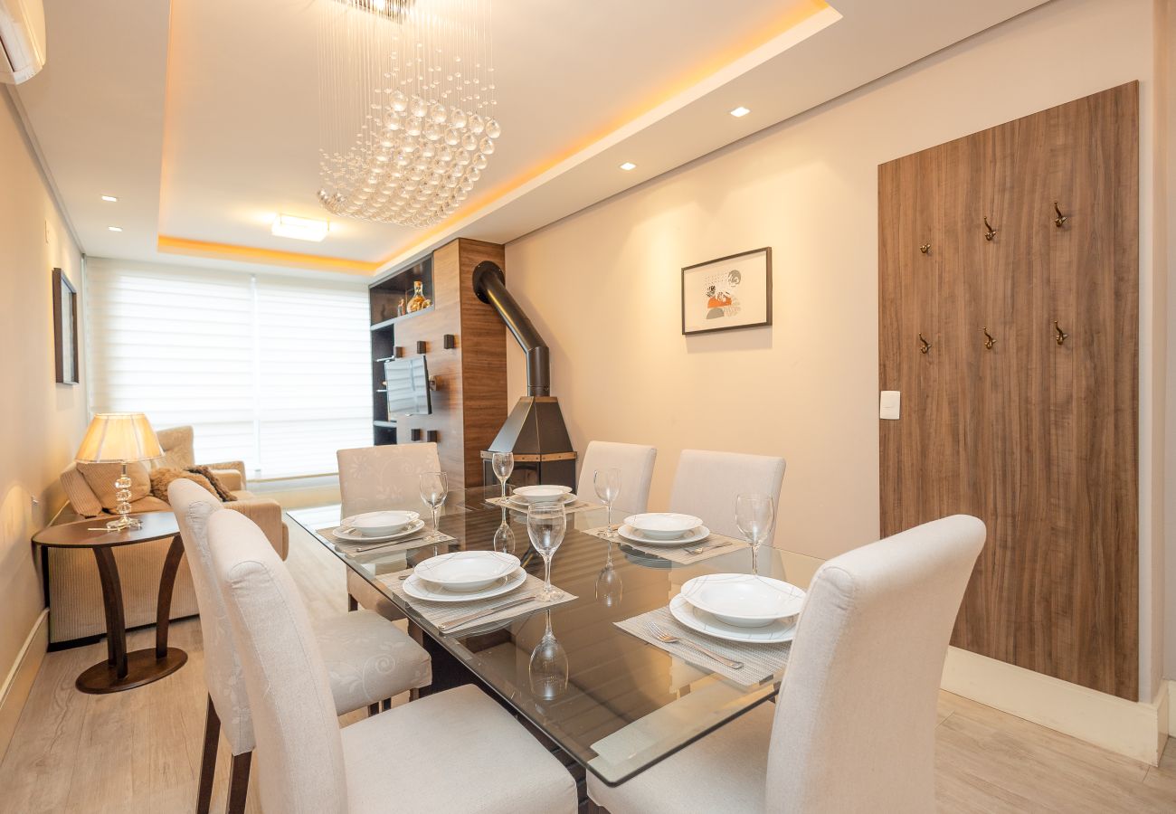 Apartamento em Gramado - NOVO! Ap 2Q com suite a 300m da R Coberta!