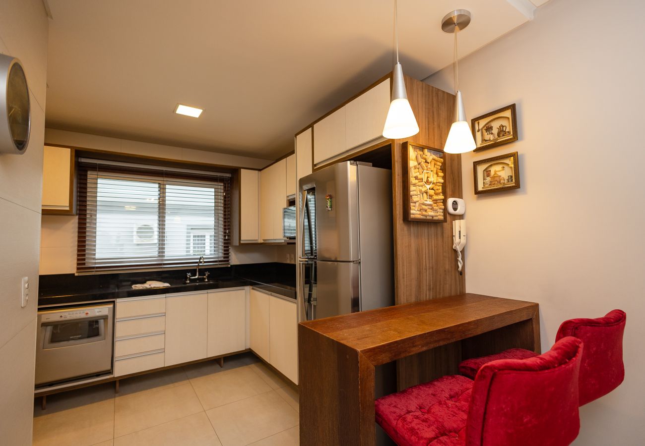 Apartamento em Gramado - NOVO! Ap 2Q com suite a 300m da R Coberta!