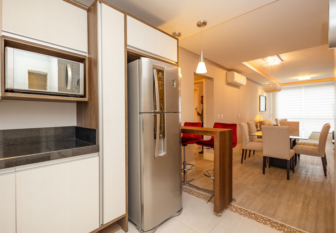 Apartamento em Gramado - NOVO! Ap 2Q com suite a 300m da R Coberta!