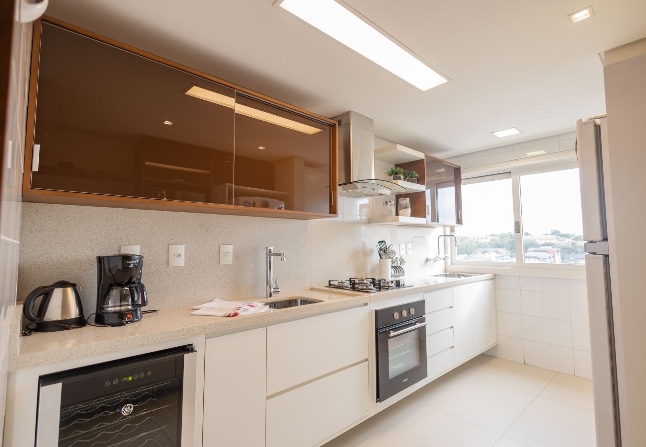 Apartamento em Gramado - Faça Tudo a Pé! 150m Rua Coberta | 2 Suítes