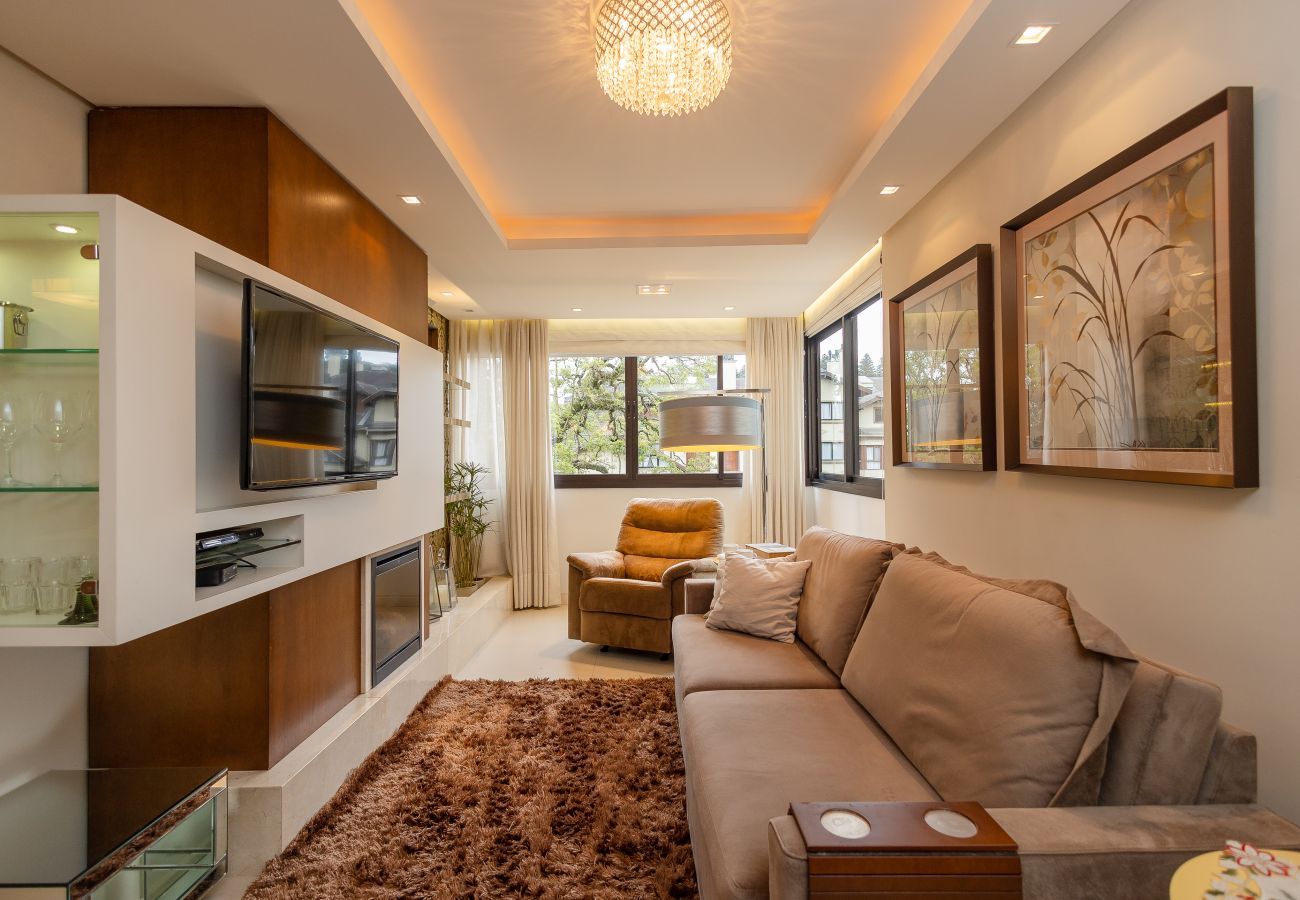 Apartamento em Gramado - Faça Tudo a Pé! 150m Rua Coberta | 2 Suítes