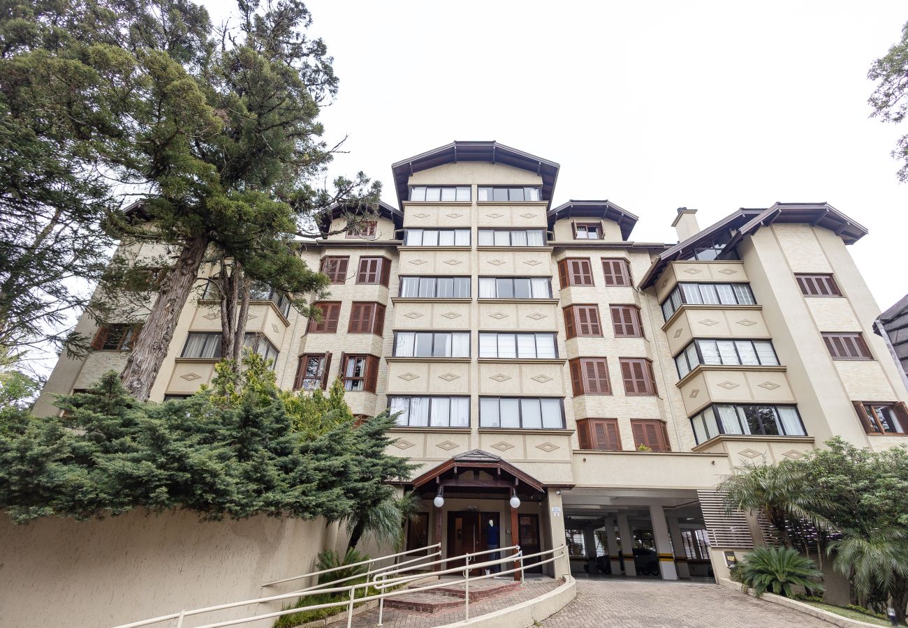 Apartamento em Gramado - Faça Tudo a Pé! 150m Rua Coberta | 2 Suítes