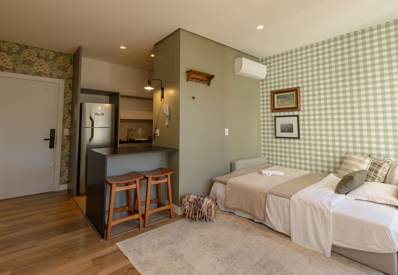 Apartamento em Gramado - 2 Apês Conectados | 100m Rua Torta | P/ 8 Pessoas