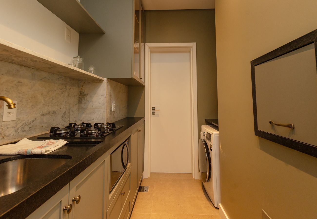 Apartamento em Gramado - 2 Apês Conectados | 100m Rua Torta | P/ 8 Pessoas
