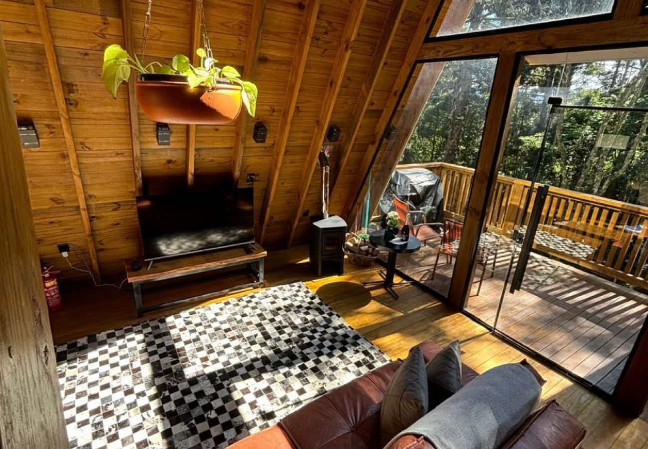 Alojamento de turismo rural em Gramado - Pousada Estrada Linha Bonita REF 539741