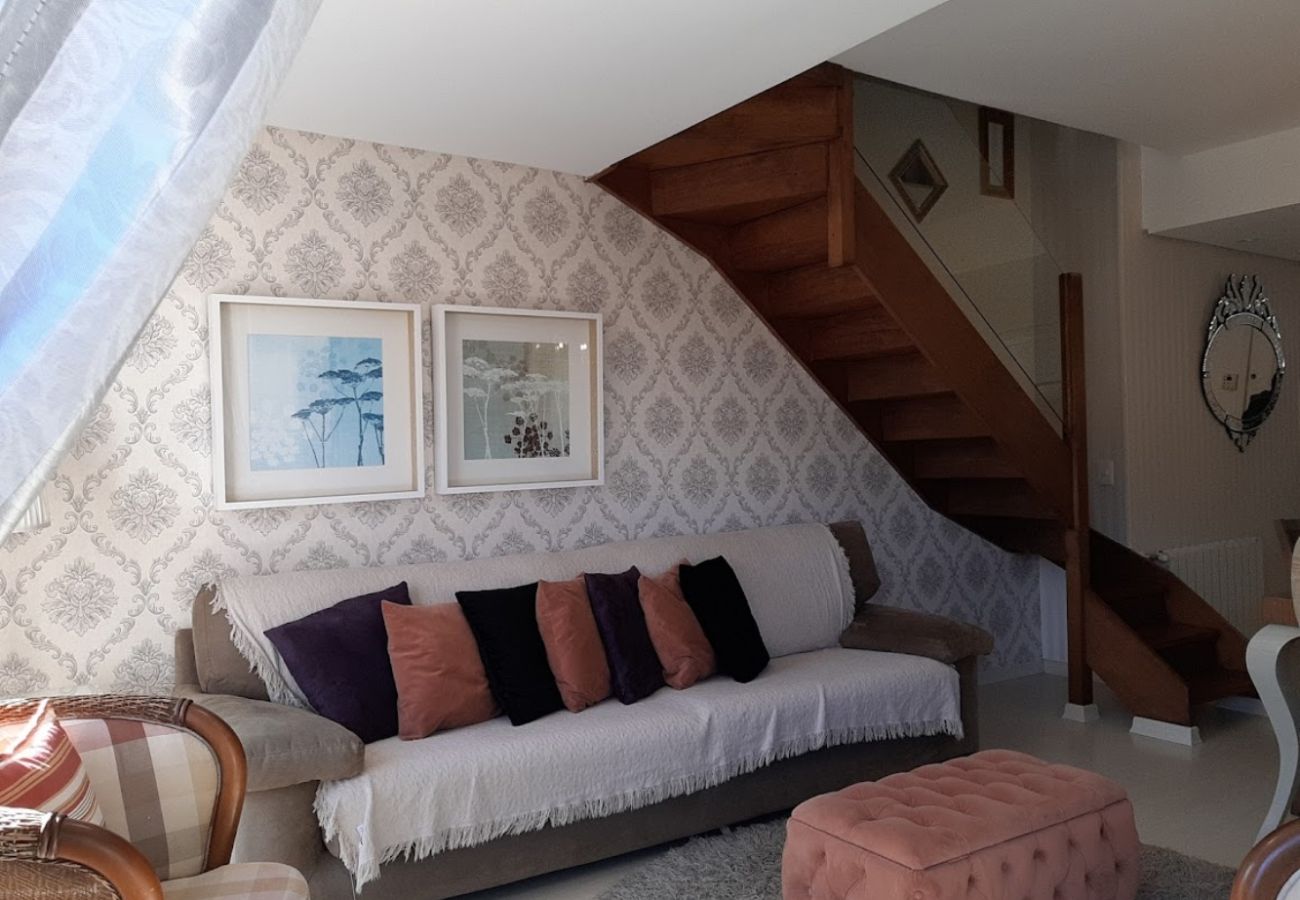 Apartamento em Gramado - Apto Cervino REF 547121