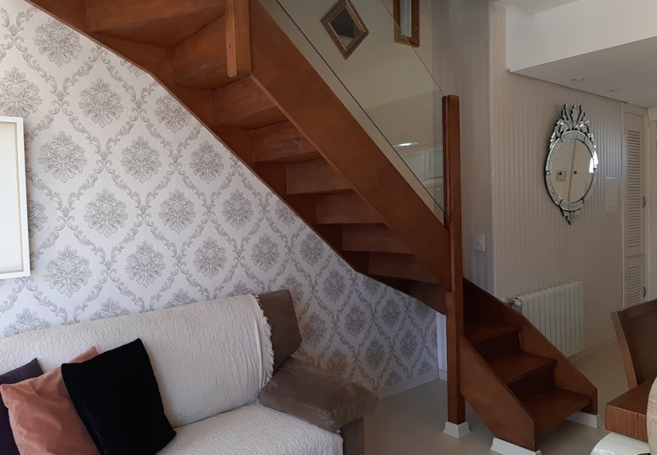 Apartamento em Gramado - Apto Cervino REF 547121
