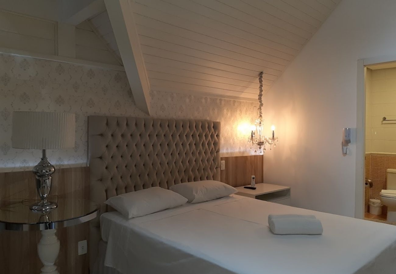 Apartamento em Gramado - Apto Cervino REF 547121